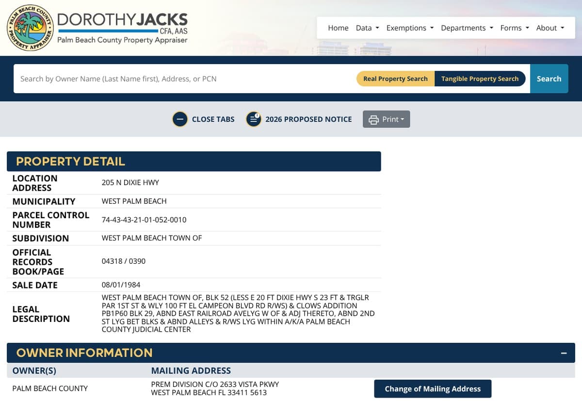 Property Appraiser web page for the county courthouse at 205 N Dixie Hwy, showing its 17-digit parcel control number, the owner Palm Beach County, its mailing address and a Change of Mailing Address button